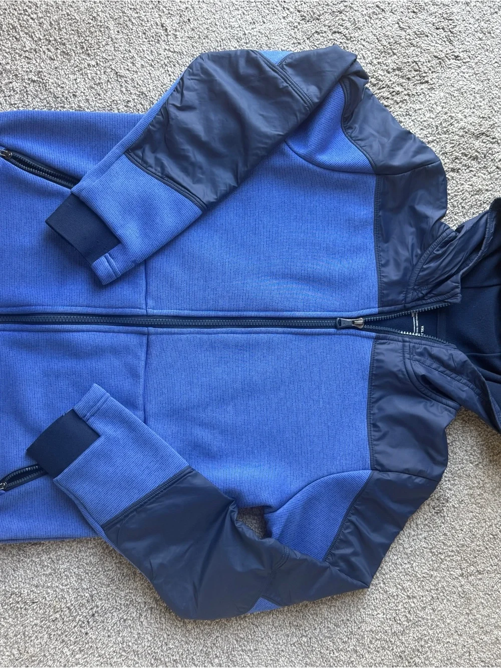 Under Armour Men's Two-Tone Blue Hooded Windbreaker